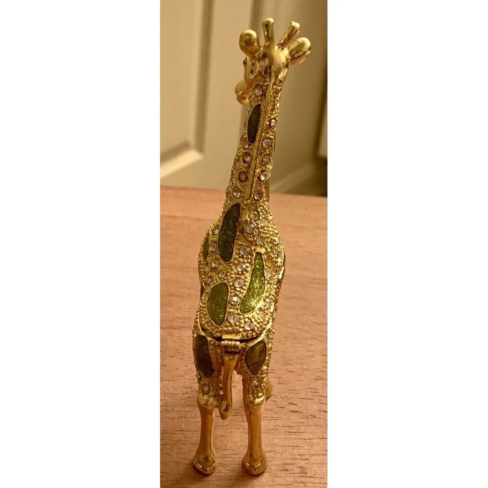 Beautiful Jeweled giraffe trinket box with‎ red eyes. 5